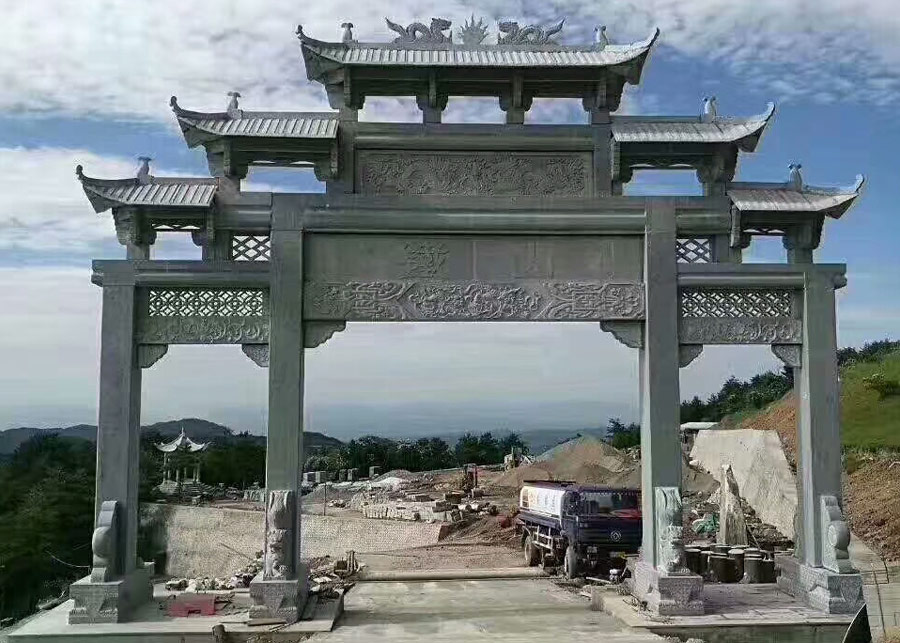 石牌坊74